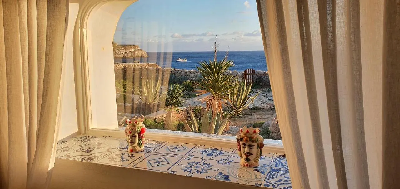 Dammusolevantelampedusa Villa