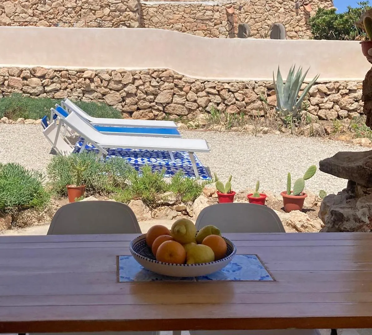 Villa Dammusolevantelampedusa